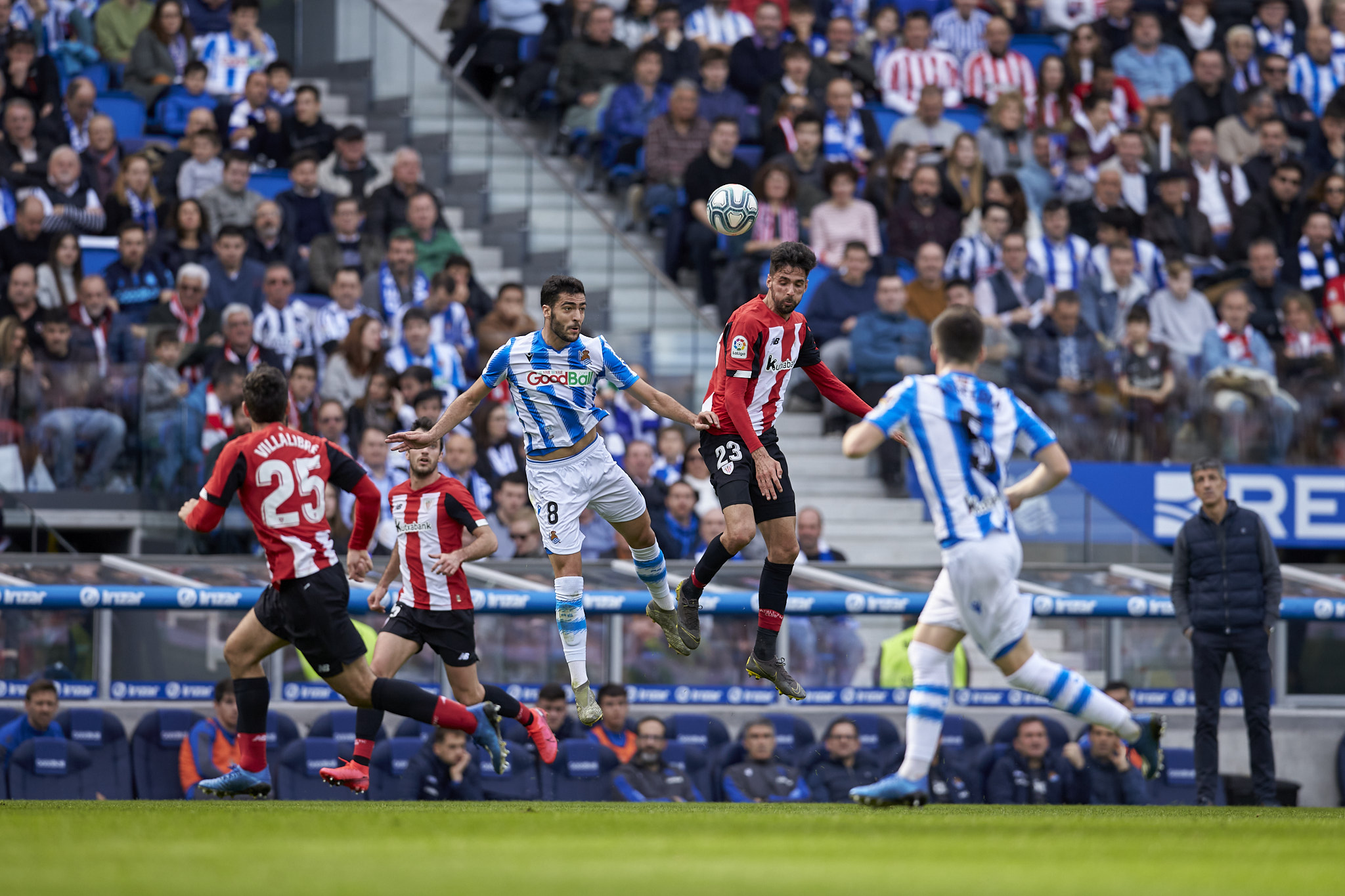 包含皇家社会队长：荣耀在远方，势必全力以赴的词条