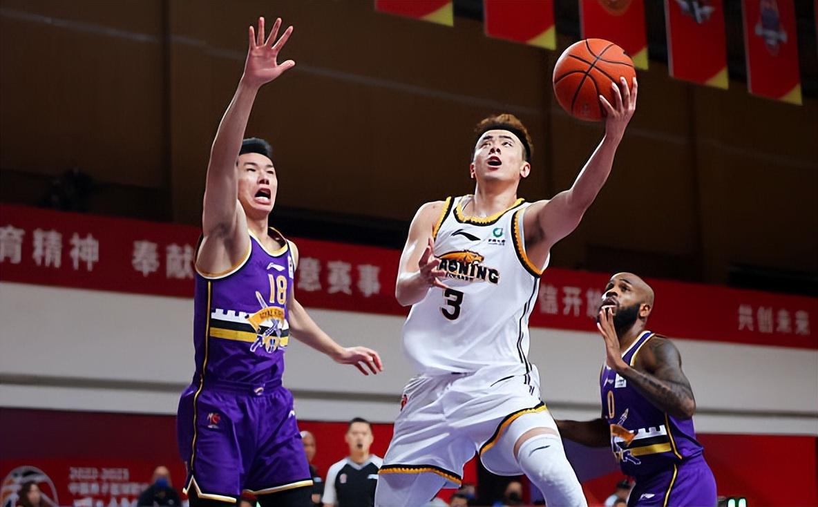 北控球员破门得分，客场实现关键胜利