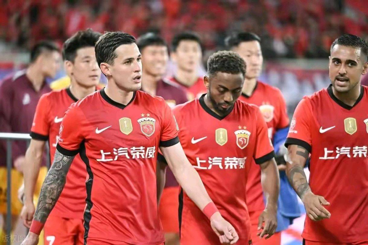  记者武磊回国是短期行为 回海港要看40 