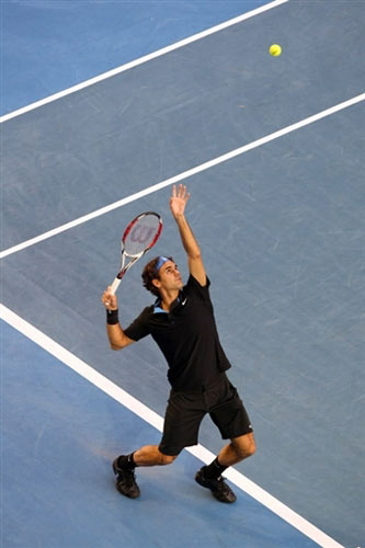 关于费德勒在巴塞罗那比赛中大胜，赛况扑朔迷离引发热议！的信息