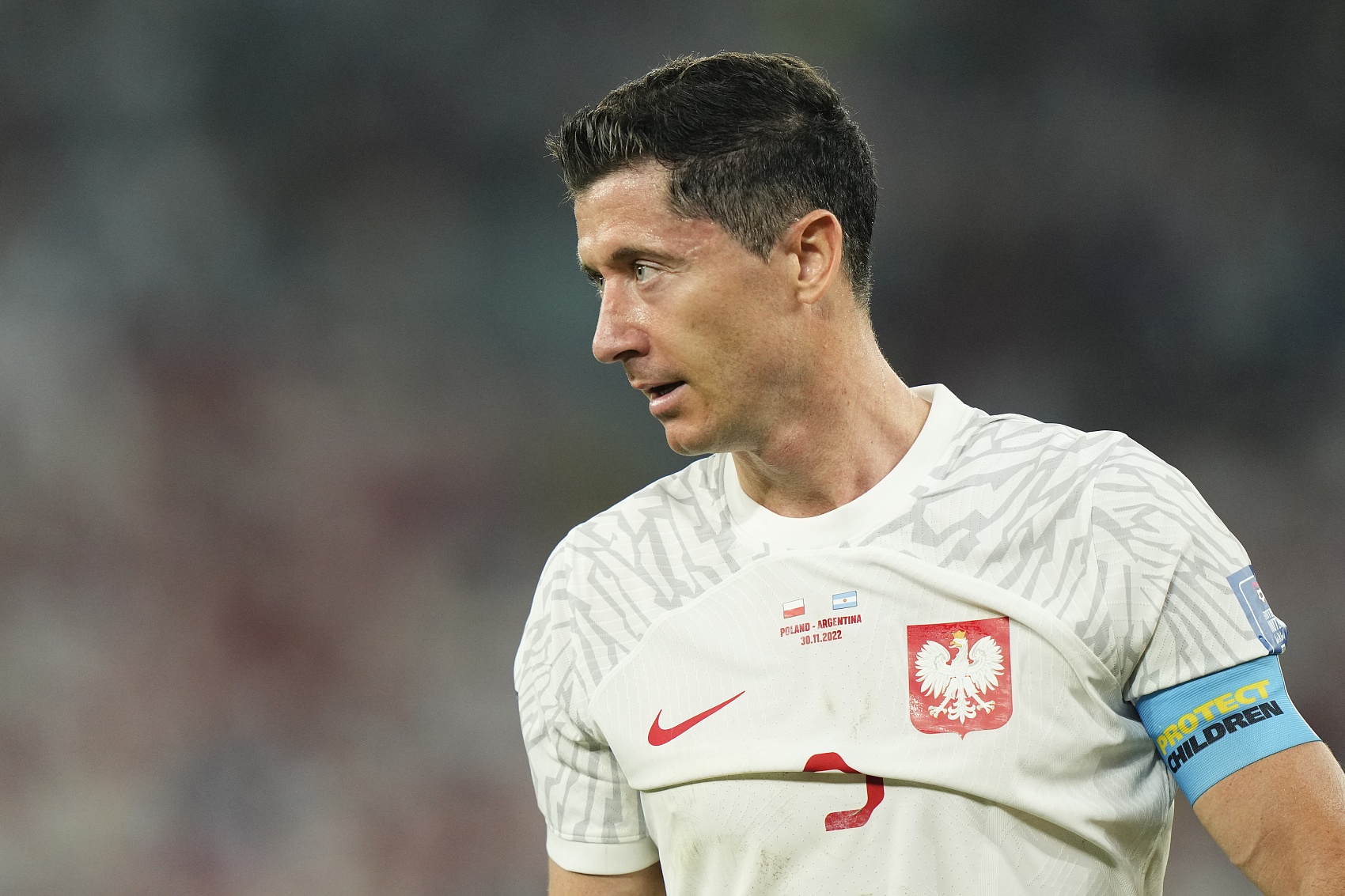 关于莱万多夫斯基赛事官方发布回归赛场新规，MAD争议不断！的信息