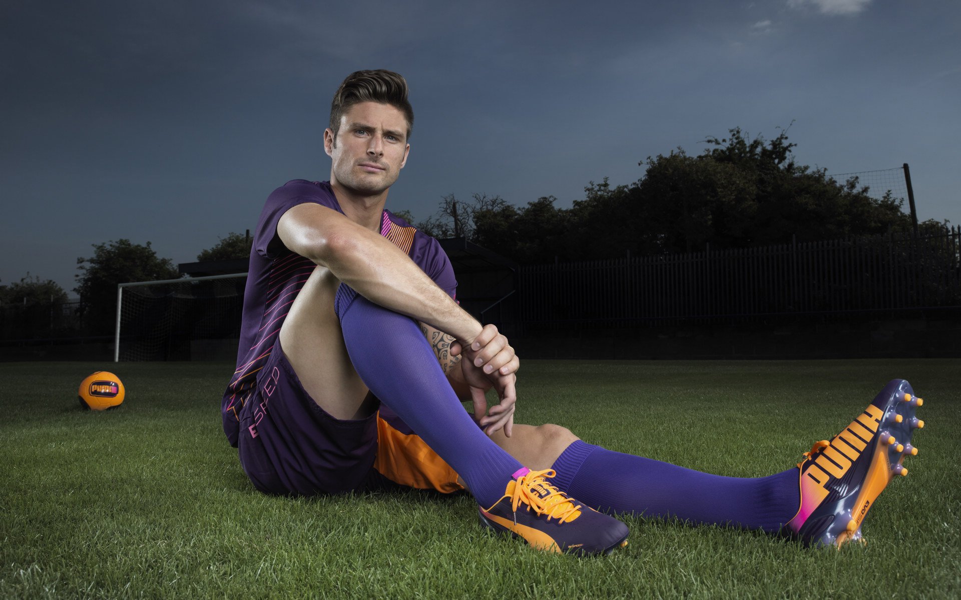 纳达尔回归赛场，爆冷首场状态亮眼，TES观众沸腾！